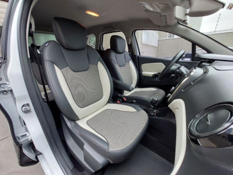 RENAULT Captur 1.6 16V 4P FLEX SCE INTENSE X-TRONIC CVT, Foto 16
