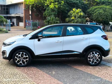 RENAULT Captur 2.0 16V 4P FLEX INTENSE AUTOMÁTICO, Foto 3 RENAULT Captur 2.0 16V 4P FLEX INTENSE AUTOMÁTICO, Foto 3