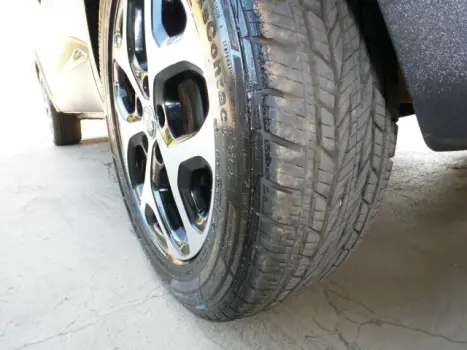 RENAULT Captur 2.0 16V 4P FLEX INTENSE AUTOM�TICO, Foto 8