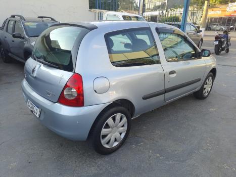 RENAULT Clio Hatch 1.0 16V 4P FLEX AUTHENTIQUE, Foto 3
