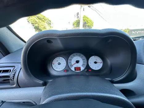 RENAULT Clio Hatch 1.0 16V HI FLEX CAMPUS, Foto 6