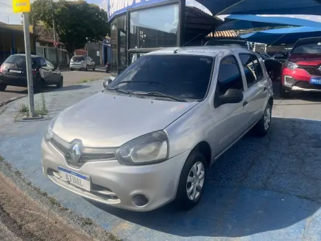RENAULT Clio Hatch 1.0 16V 4P FLEX AUTHENTIQUE, Foto 3