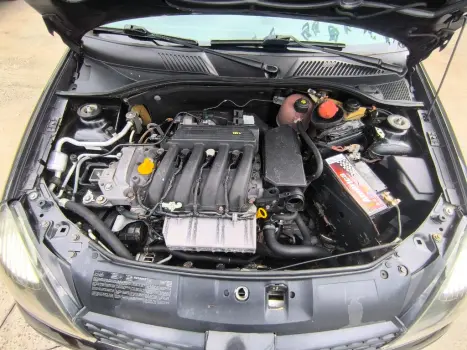 RENAULT Clio Sedan 1.6 16V 4P HI FLEX EGEUS, Foto 12