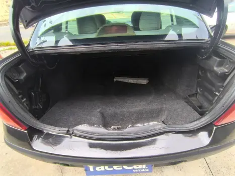 RENAULT Clio Sedan 1.6 16V 4P HI FLEX EGEUS, Foto 14