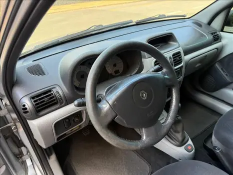 RENAULT Clio Sedan 1.6 16V 4P HI FLEX PRIVILEGE, Foto 6