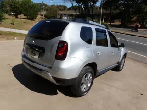 RENAULT Duster 1.6 16V 4P FLEX DYNAMIQUE AUTOMTICO CVT, Foto 3
