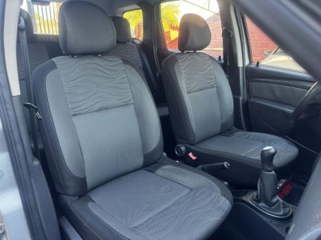 RENAULT Duster 1.6 16V 4P FLEX DYNAMIQUE, Foto 12 RENAULT Duster 1.6 16V 4P FLEX DYNAMIQUE, Foto 12