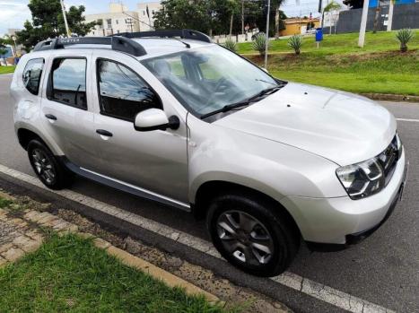 RENAULT Duster 1.6 16V 4P FLEX SCE AUTHENTIQUE X-TRONIC AUTOM�TICO, Foto 3