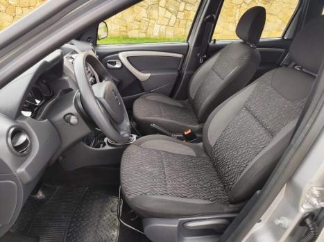 RENAULT Duster 1.6 16V 4P FLEX SCE AUTHENTIQUE X-TRONIC AUTOM�TICO, Foto 9