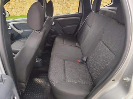 RENAULT Duster 1.6 16V 4P FLEX SCE AUTHENTIQUE X-TRONIC AUTOM�TICO, Foto 10