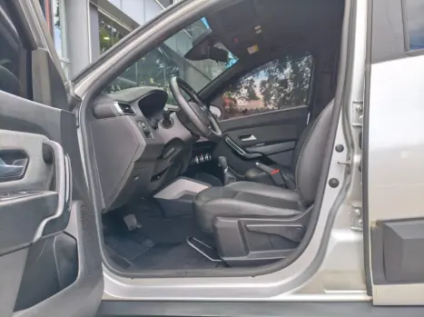 RENAULT Duster 1.6 16V 4P FLEX SCE ICONIC X-TRONIC AUTOM�TICO, Foto 8