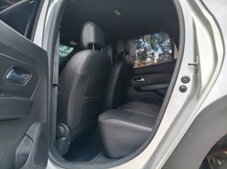 RENAULT Duster 1.6 16V 4P FLEX SCE ICONIC X-TRONIC AUTOM�TICO, Foto 14