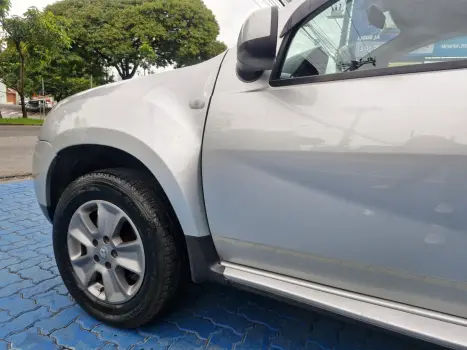 RENAULT Duster 1.6 16V 4P FLEX DYNAMIQUE, Foto 6