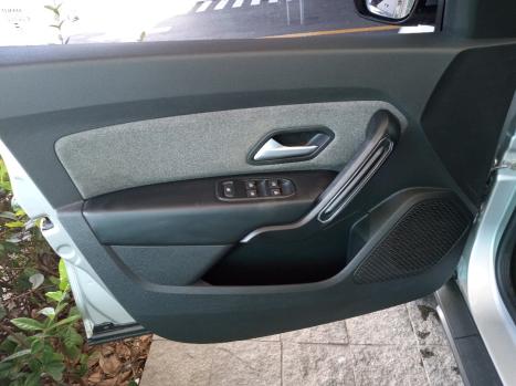 RENAULT Duster 1.6 16V 4P FLEX SCE ICONIC X-TRONIC AUTOM�TICO, Foto 12