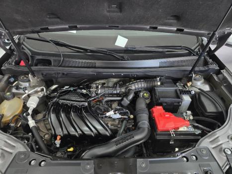 RENAULT Duster 1.6 16V 4P FLEX SCE ICONIC X-TRONIC AUTOM�TICO, Foto 18