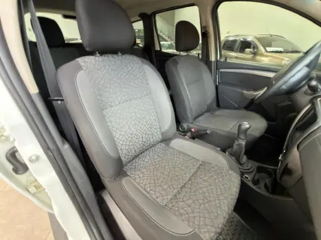 RENAULT Duster 1.6 16V 4P FLEX, Foto 8