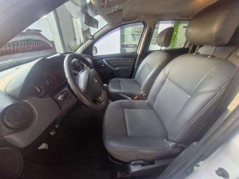 RENAULT Duster 1.6 16V 4P FLEX TECH ROAD, Foto 11