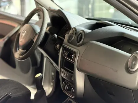 RENAULT Duster 1.6 16V 4P FLEX SCE EXPRESSION, Foto 4