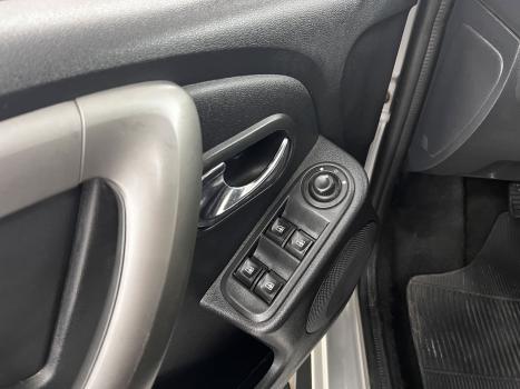RENAULT Duster 1.6 16V 4P FLEX EXPRESSION AUTOM�TICO CVT, Foto 12