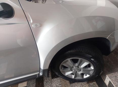 RENAULT Duster 1.6 16V 4P FLEX SCE AUTHENTIQUE X-TRONIC AUTOM�TICO, Foto 6