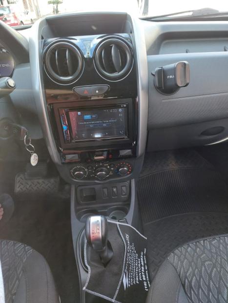 RENAULT Duster 1.6 16V 4P FLEX SCE AUTHENTIQUE X-TRONIC AUTOM�TICO, Foto 10