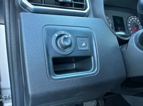 RENAULT Duster 1.6 16V 4P FLEX SCE ICONIC X-TRONIC AUTOM�TICO, Foto 13