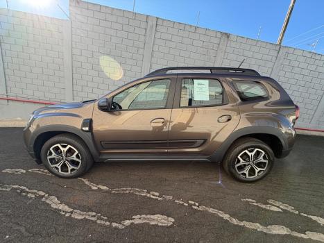 RENAULT Duster 1.6 16V 4P FLEX SCE ICONIC X-TRONIC AUTOM�TICO, Foto 4