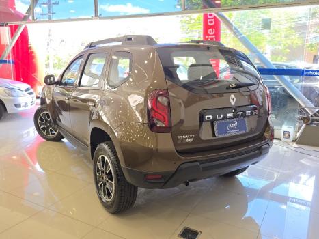 RENAULT Duster 2.0 16V 4P FLEX DAKAR 4X4, Foto 4 RENAULT Duster 2.0 16V 4P FLEX DAKAR 4X4, Foto 4