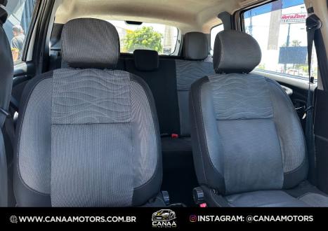 RENAULT Duster 2.0 16V 4P FLEX DYNAMIQUE, Foto 8 RENAULT Duster 2.0 16V 4P FLEX DYNAMIQUE, Foto 8