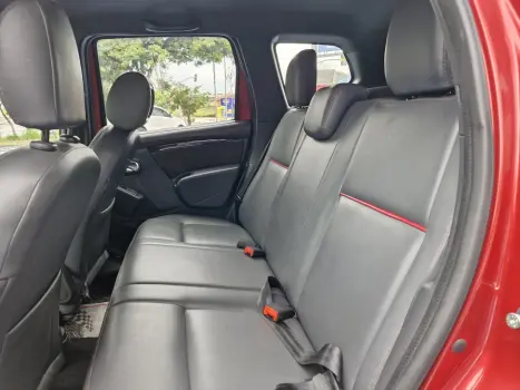 RENAULT Duster 2.0 16V 4P FLEX DYNAMIQUE AUTOM�TICO, Foto 4