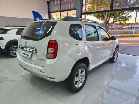 RENAULT Duster 2.0 16V 4P FLEX DYNAMIQUE AUTOM�TICO, Foto 4
