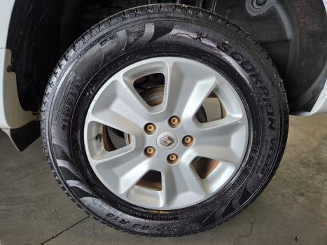 RENAULT Duster 2.0 16V 4P FLEX DYNAMIQUE AUTOM�TICO, Foto 18