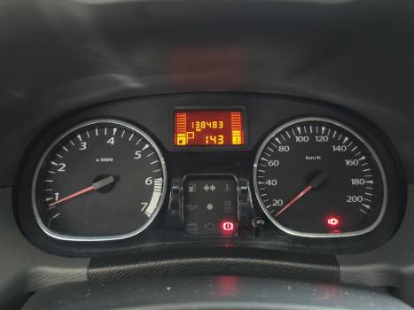 RENAULT Duster 2.0 16V 4P FLEX DYNAMIQUE AUTOM�TICO, Foto 12