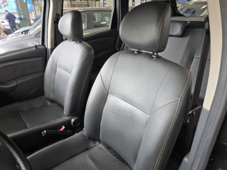 RENAULT Duster 2.0 16V 4P FLEX DYNAMIQUE AUTOM�TICO, Foto 15
