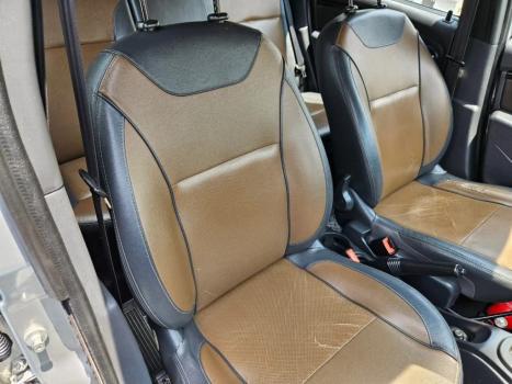 RENAULT Duster 2.0 16V 4P FLEX DYNAMIQUE AUTOM�TICO, Foto 7