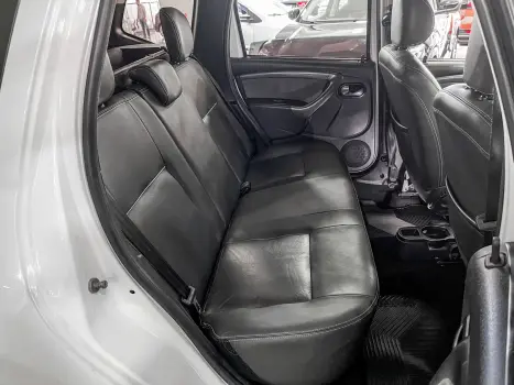 RENAULT Duster 2.0 16V 4P FLEX TECH ROAD AUTOM�TICO, Foto 7