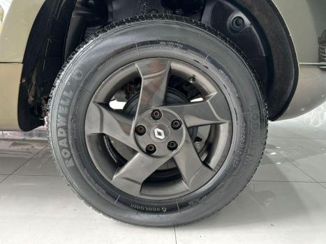 RENAULT Duster 2.0 16V 4P FLEX DYNAMIQUE, Foto 10