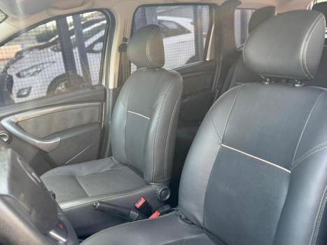 RENAULT Duster 2.0 16V 4P FLEX DYNAMIQUE 4X4, Foto 8