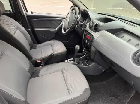 RENAULT Duster 2.0 16V 4P FLEX DYNAMIQUE AUTOM�TICO, Foto 8