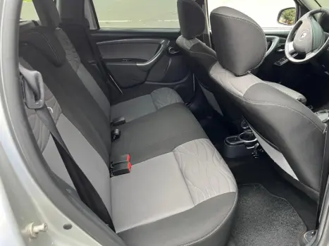 RENAULT Duster 2.0 16V 4P FLEX DYNAMIQUE AUTOM�TICO, Foto 10