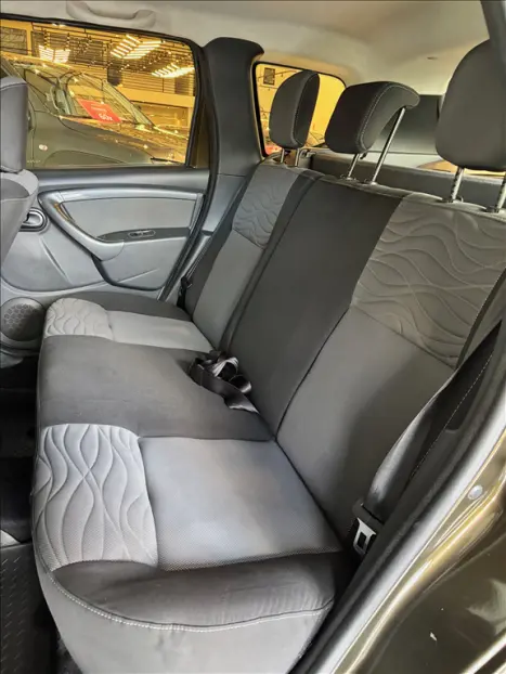 RENAULT Duster 2.0 16V 4P FLEX DYNAMIQUE AUTOM�TICO, Foto 9