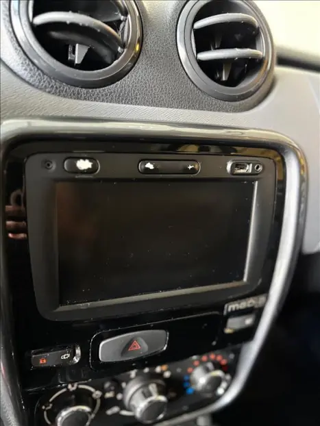 RENAULT Duster 2.0 16V 4P FLEX DYNAMIQUE AUTOM�TICO, Foto 10