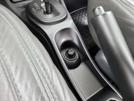 RENAULT Duster 2.0 16V 4P FLEX DYNAMIQUE AUTOM�TICO, Foto 11