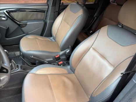 RENAULT Duster 2.0 16V 4P FLEX DYNAMIQUE AUTOM�TICO, Foto 5