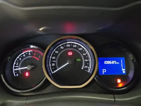RENAULT Duster 2.0 16V 4P FLEX DYNAMIQUE AUTOM�TICO, Foto 12
