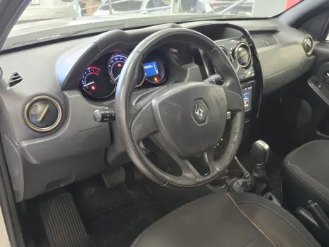 RENAULT Duster 2.0 16V 4P FLEX DYNAMIQUE AUTOM�TICO, Foto 14