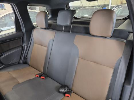 RENAULT Duster 2.0 16V 4P FLEX DYNAMIQUE AUTOM�TICO, Foto 16