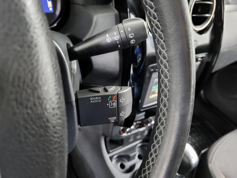 RENAULT Duster 2.0 16V 4P FLEX DYNAMIQUE AUTOM�TICO, Foto 8
