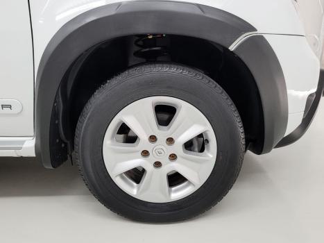 RENAULT Duster 2.0 16V 4P FLEX DYNAMIQUE AUTOM�TICO, Foto 14