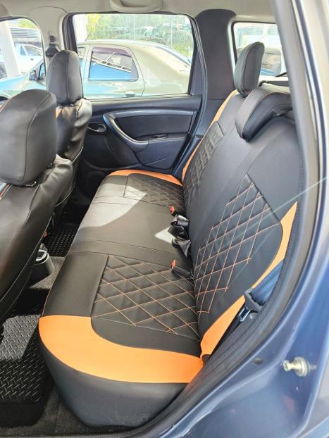 RENAULT Duster 2.0 16V 4P FLEX DYNAMIQUE AUTOM�TICO, Foto 8